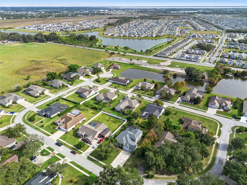 Image 57 of property listing at 1544 GANTS CIRCLE, Kissimmee, FL 34744