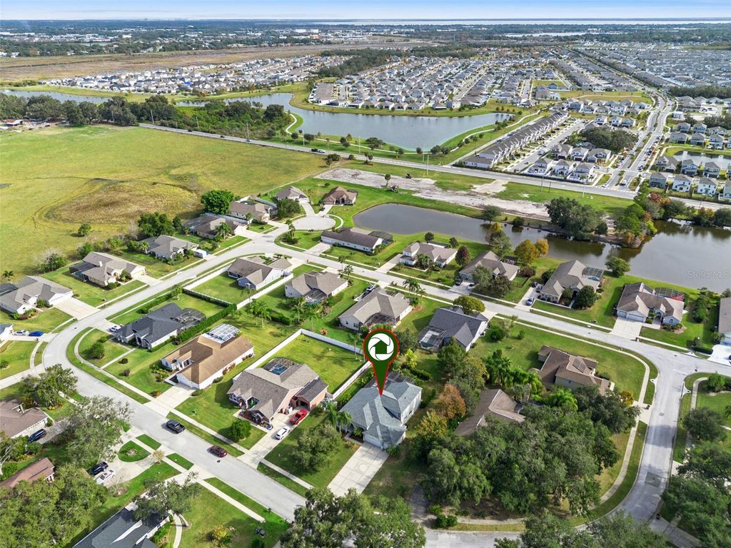 Image 58 of property listing at 1544 GANTS CIRCLE, Kissimmee, FL 34744