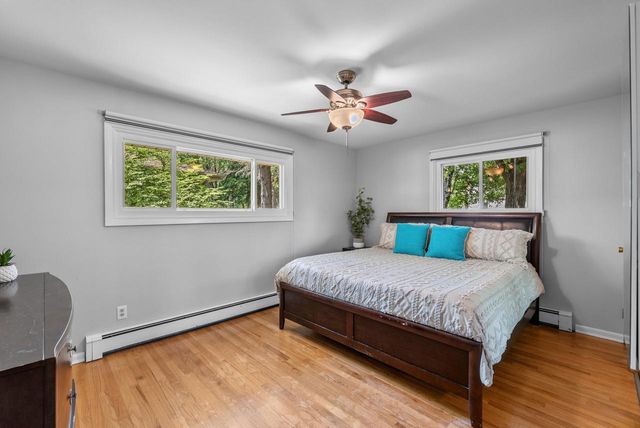 2404 Skyline DRIVE, West Bend, WI 53090