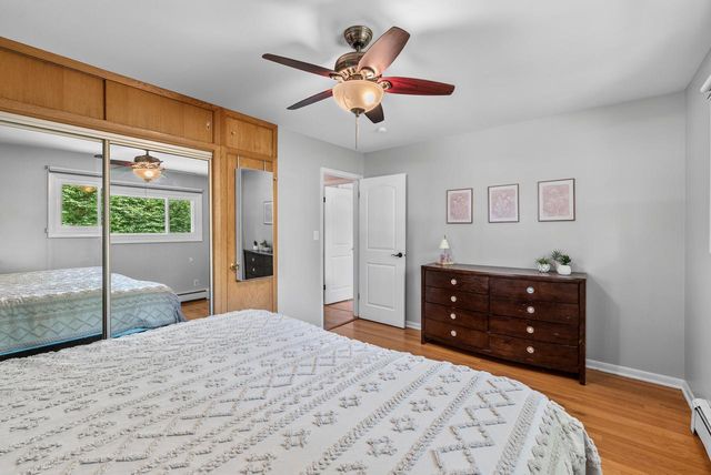 2404 Skyline DRIVE, West Bend, WI 53090