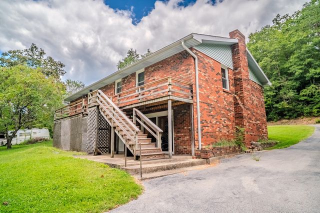 211 Tolan Branch Road, Frenchburg, KY 40322