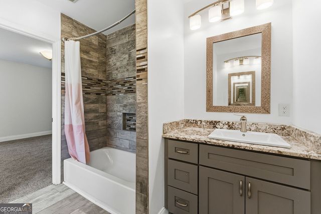 1779 N Olympian Way SW, Atlanta, GA 30310