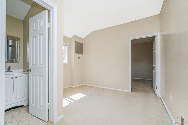 40 Creston Place, Staten Island, NY 10304