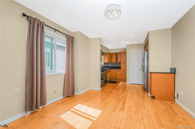 40 Creston Place, Staten Island, NY 10304