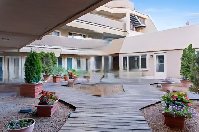 6337 Roosevelt Road 103, Berwyn, IL 60402