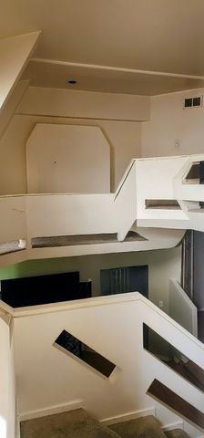 6337 Roosevelt Road 103, Berwyn, IL 60402