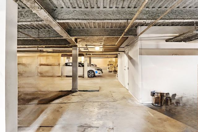 6337 Roosevelt Road 103, Berwyn, IL 60402