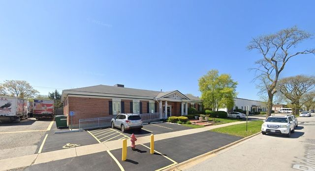 7040 N Ridgeway Avenue, Lincolnwood, IL 60712