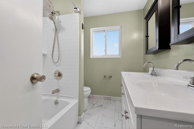 28143 Alden Street, Madison Heights, MI 48071