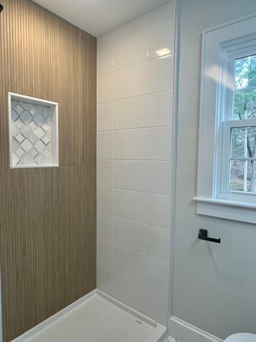 11 Park Lane, Walpole, MA 02032