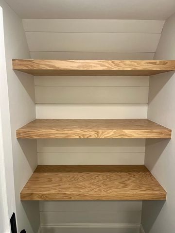 11 Park Lane, Walpole, MA 02032