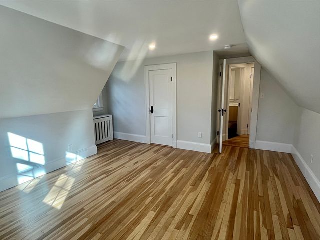 11 Park Lane, Walpole, MA 02032