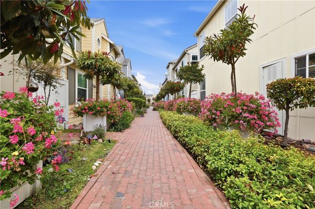 1800 S Pacific Coast 21, Redondo Beach, CA 90277