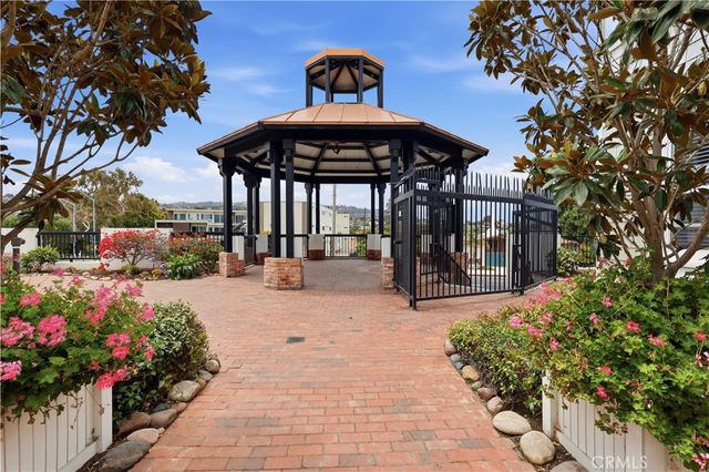1800 S Pacific Coast 21, Redondo Beach, CA 90277