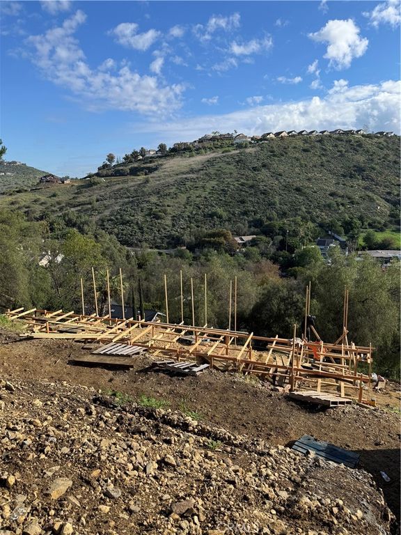 12384 Circula Panorama, Santa Ana, CA 92705 — photo 4