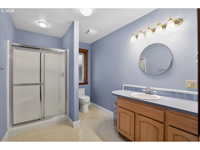 837 Ne 67TH Ave, Hillsboro, OR 97124
