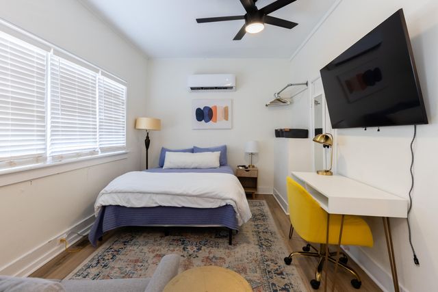 1 Drews Alley, Charleston, SC 29403