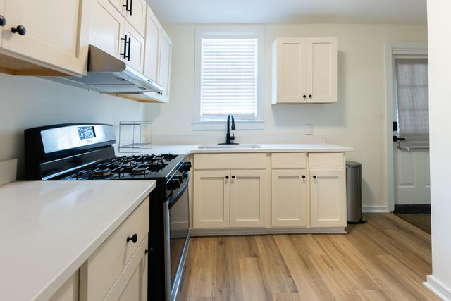 1 Drews Alley, Charleston, SC 29403
