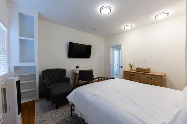 1 Drews Alley, Charleston, SC 29403