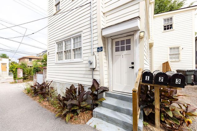 1 Drews Alley, Charleston, SC 29403