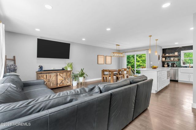 36 Essie Drive, Matawan, NJ 07747