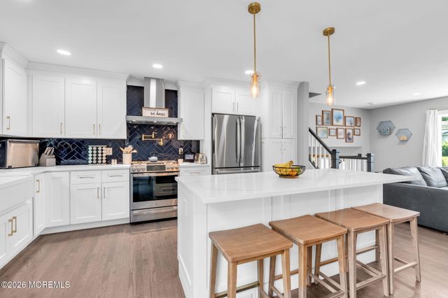 36 Essie Drive, Matawan, NJ 07747