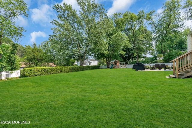 36 Essie Drive, Matawan, NJ 07747