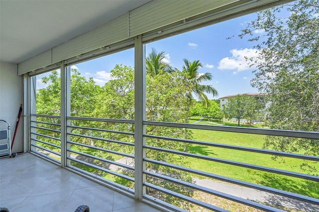 2804 Victoria Way C3, Coconut Creek, FL 33066