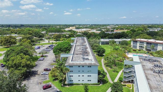 2804 Victoria Way C3, Coconut Creek, FL 33066