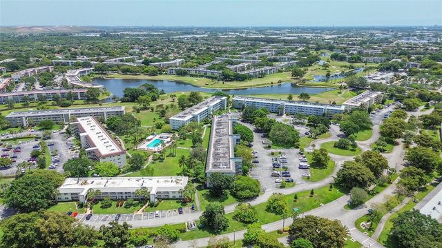 2804 Victoria Way C3, Coconut Creek, FL 33066