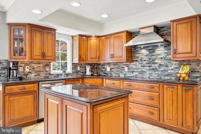 205 STOUT RD, Ambler, PA 19002