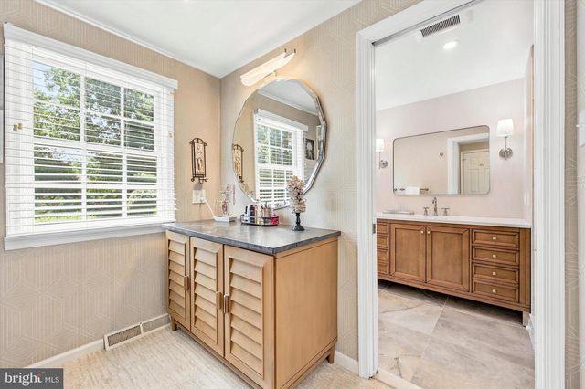 205 STOUT RD, Ambler, PA 19002