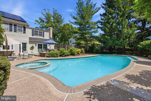 205 STOUT RD, Ambler, PA 19002