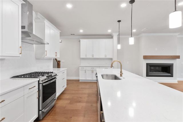 5693 Broad River View 443, Peachtree Corners, GA 30092