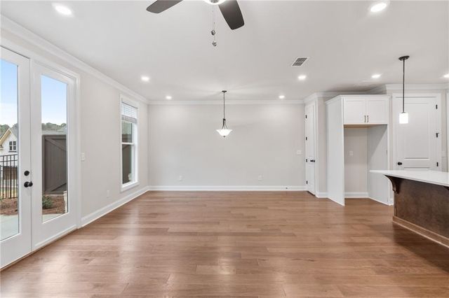 5693 Broad River View 443, Peachtree Corners, GA 30092