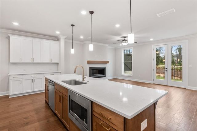 5693 Broad River View 443, Peachtree Corners, GA 30092
