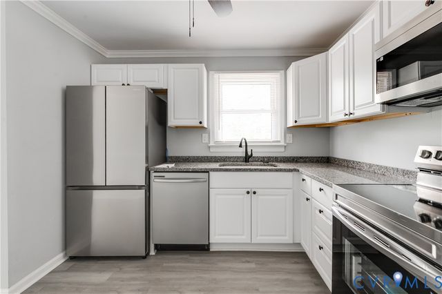 5221 Ecoff Ave, Chester, VA 23831