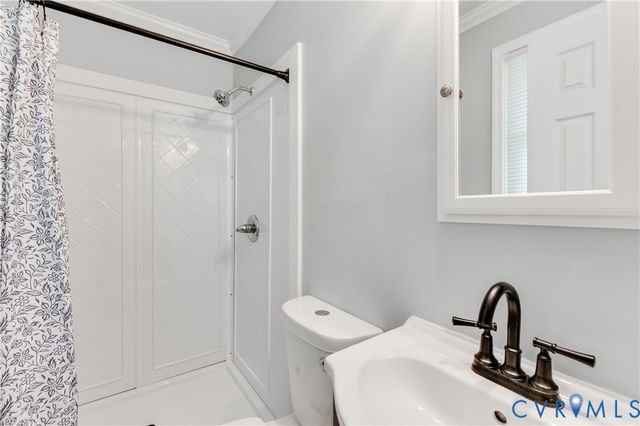 5221 Ecoff Ave, Chester, VA 23831