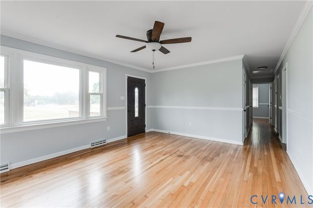 5221 Ecoff Ave, Chester, VA 23831