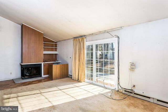 201 CONTEE RD, Joppa, MD 21085