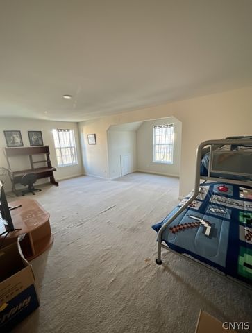 5555 Perth Course, Clay, NY 13041