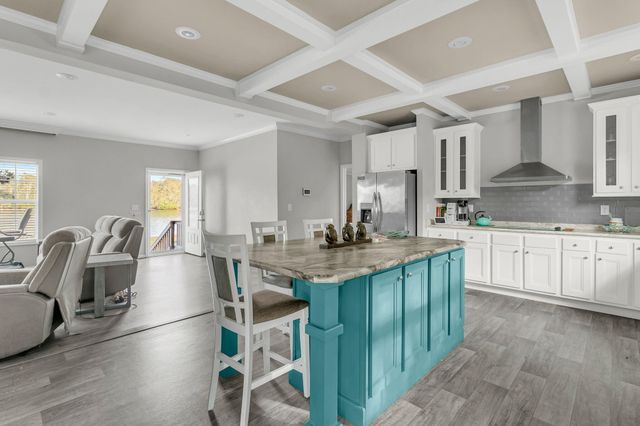1387 Honor Lane, Ridgeville, SC 29472