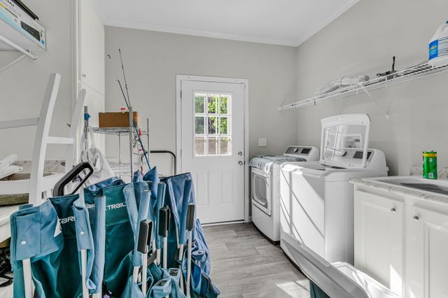 1387 Honor Lane, Ridgeville, SC 29472