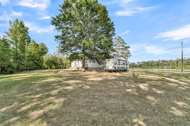 1387 Honor Lane, Ridgeville, SC 29472