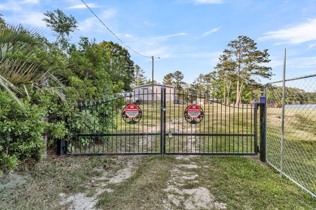 1387 Honor Lane, Ridgeville, SC 29472