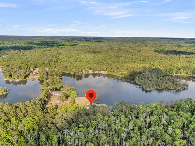 1387 Honor Lane, Ridgeville, SC 29472