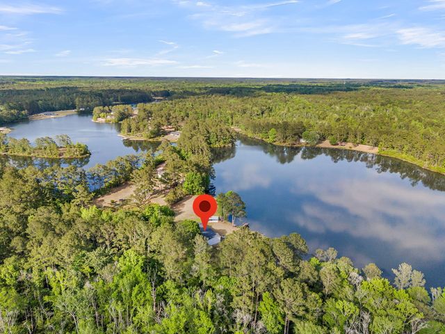 1387 Honor Lane, Ridgeville, SC 29472