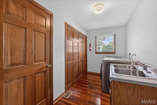306 Marty Graten Court, Hamel, IL 62046