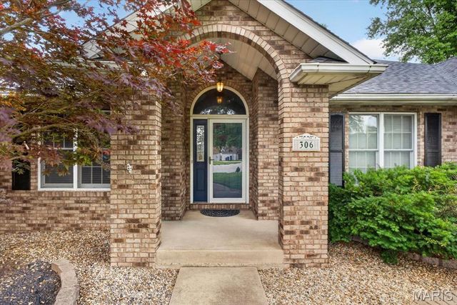 306 Marty Graten Court, Hamel, IL 62046