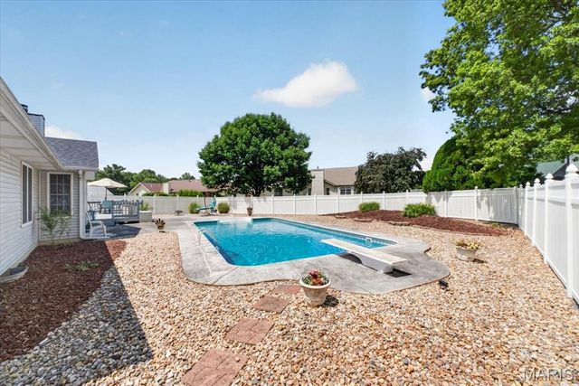 306 Marty Graten Court, Hamel, IL 62046